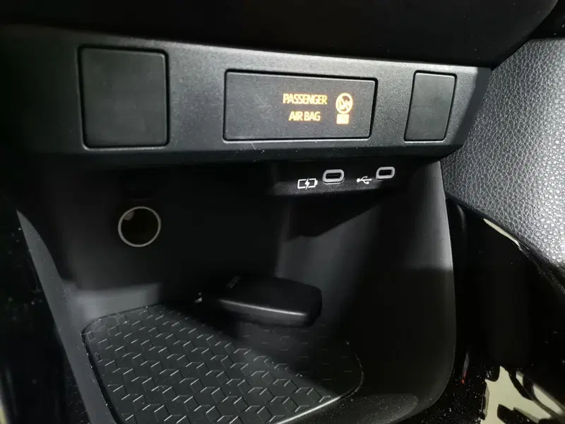 Toyota Yaris nuova a Salerno (17)