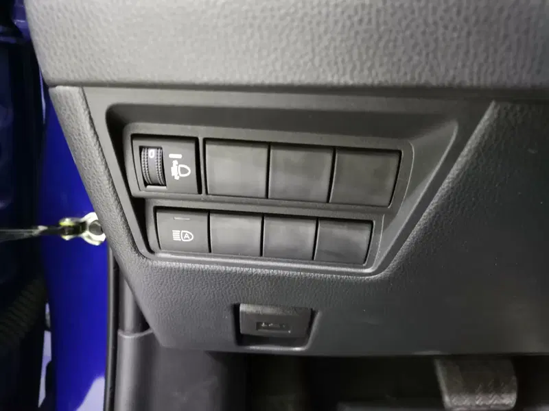 Toyota Yaris nuova a Salerno (19)