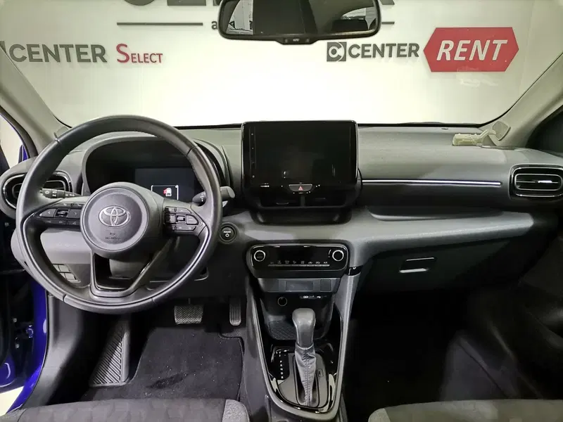 Toyota Yaris nuova a Salerno (7)