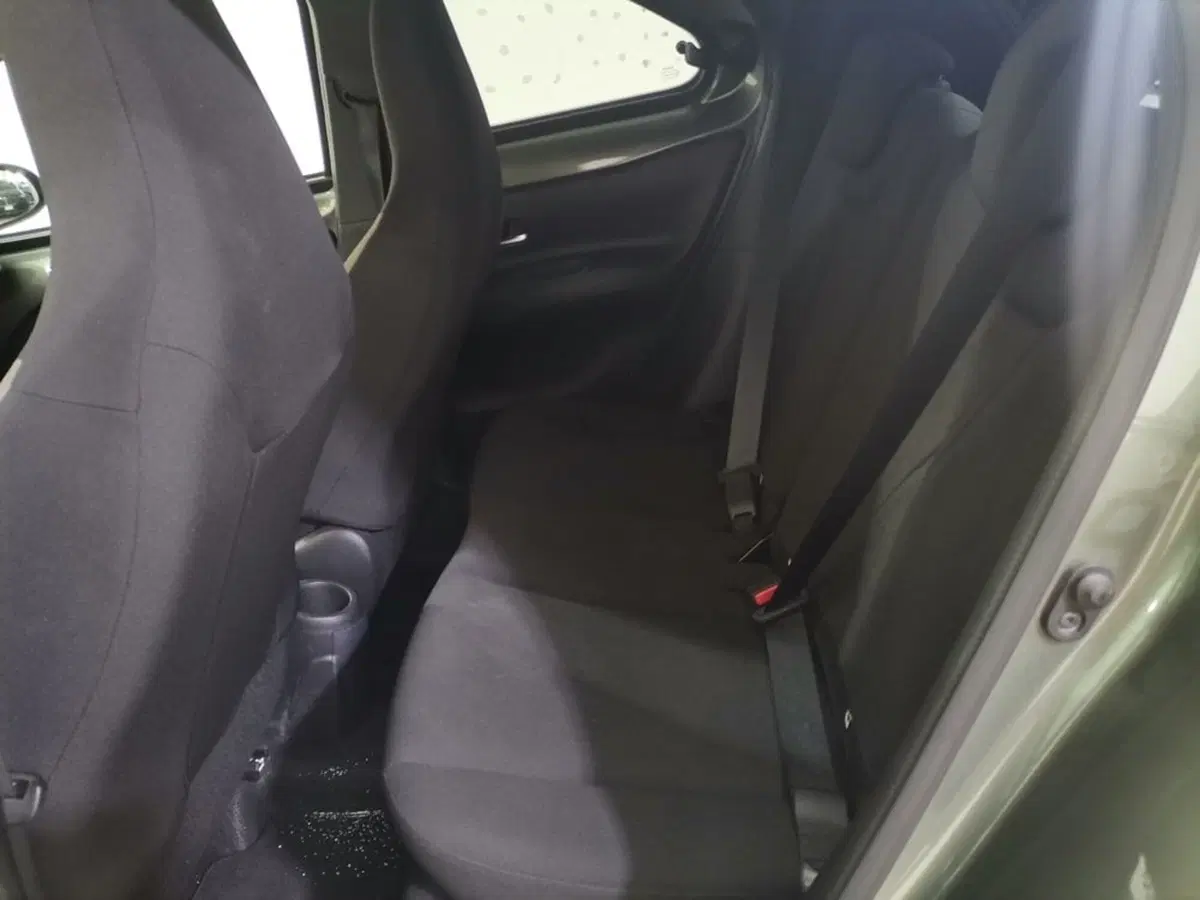 Toyota Aygo X usata a Salerno (10)