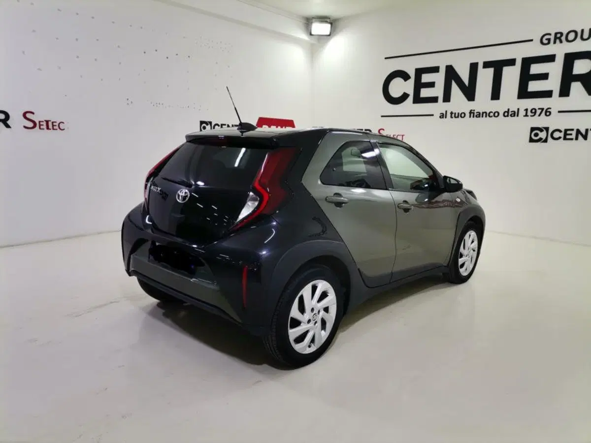 Toyota Aygo X usata a Salerno (6)