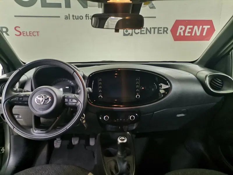 Toyota Aygo X usata a Salerno (7)