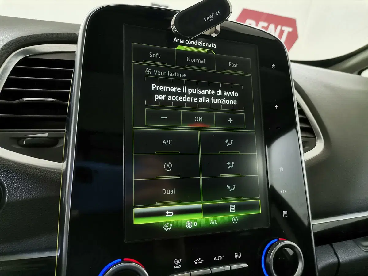 Renault Espace usata a Salerno (19)
