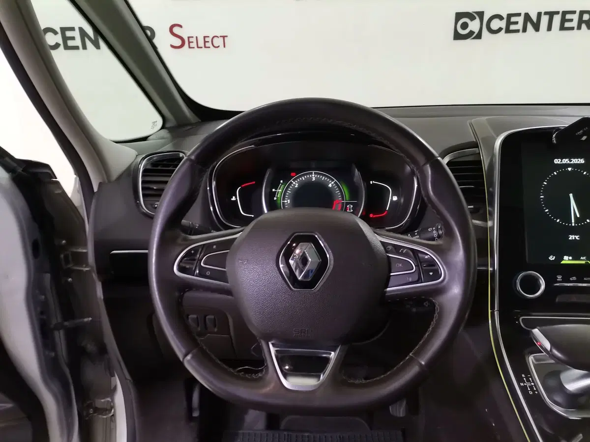 Renault Espace usata a Salerno (8)