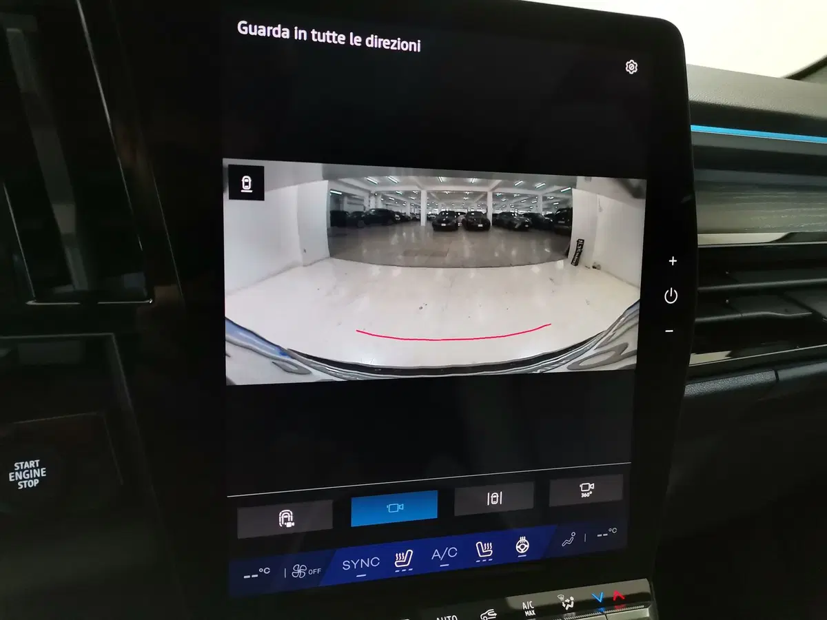 Renault Espace usata a Salerno (13)