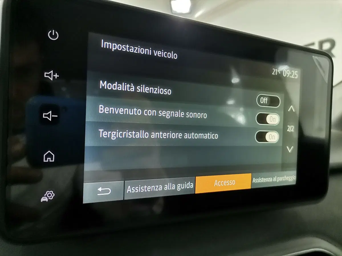 Dacia Sandero usata a Salerno (18)