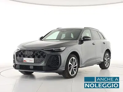Audi Q5 2.0 tdi mhev+ S line edition quattro 204cv s-tronic del 2025 usata a Fossano