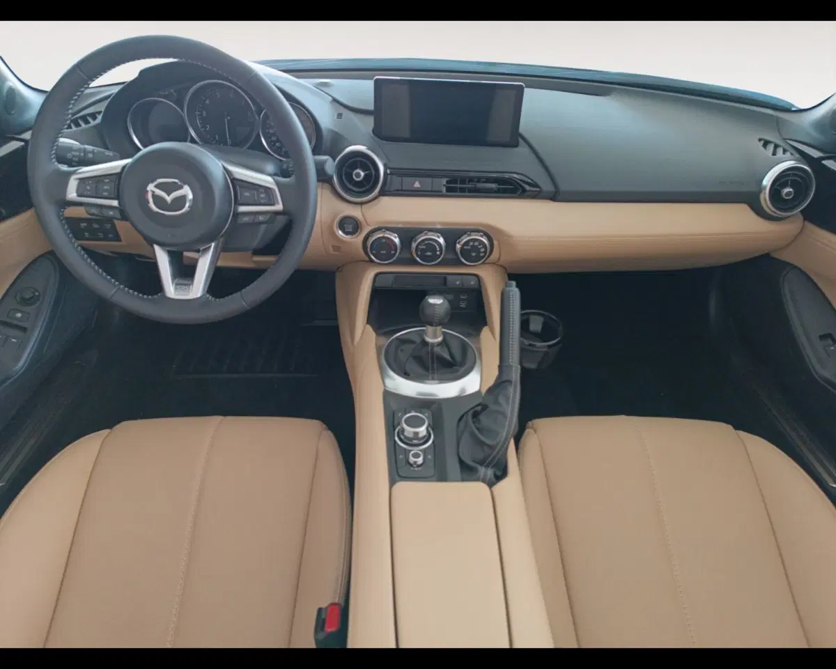 Mazda MX-5 nuova a Ravenna (10)