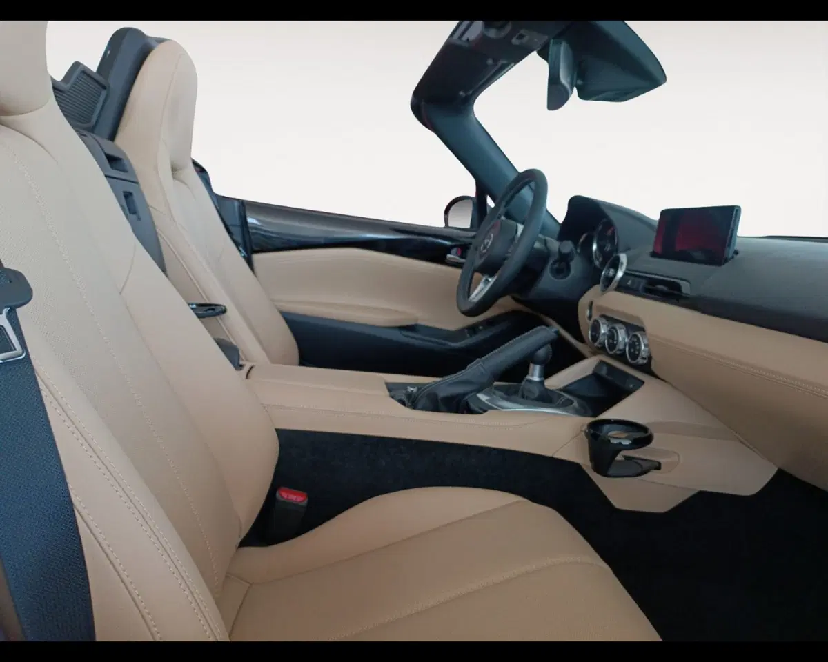 Mazda MX-5 nuova a Ravenna (14)