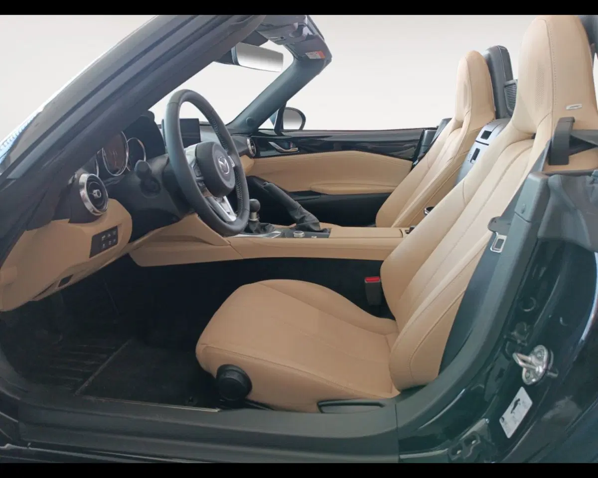 Mazda MX-5 nuova a Ravenna (9)