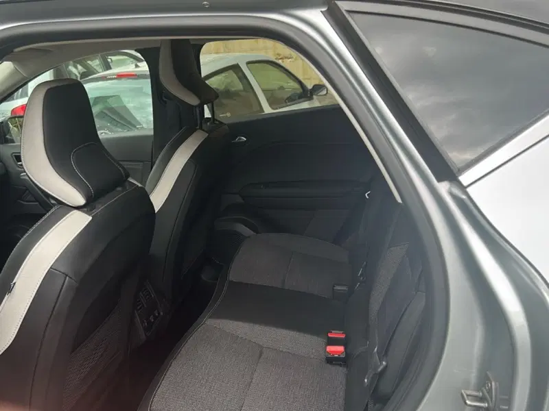 Renault Captur usata a Frosinone (12)