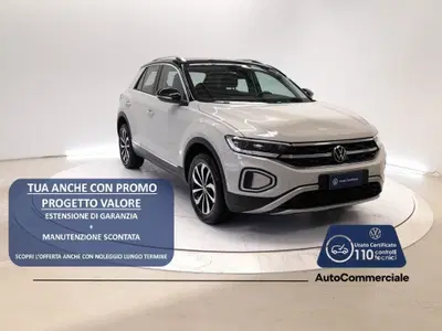 Volkswagen T-Roc 1.5 TSI ACT DSG Style BlueMotion Technology del 2023 usata a Bologna