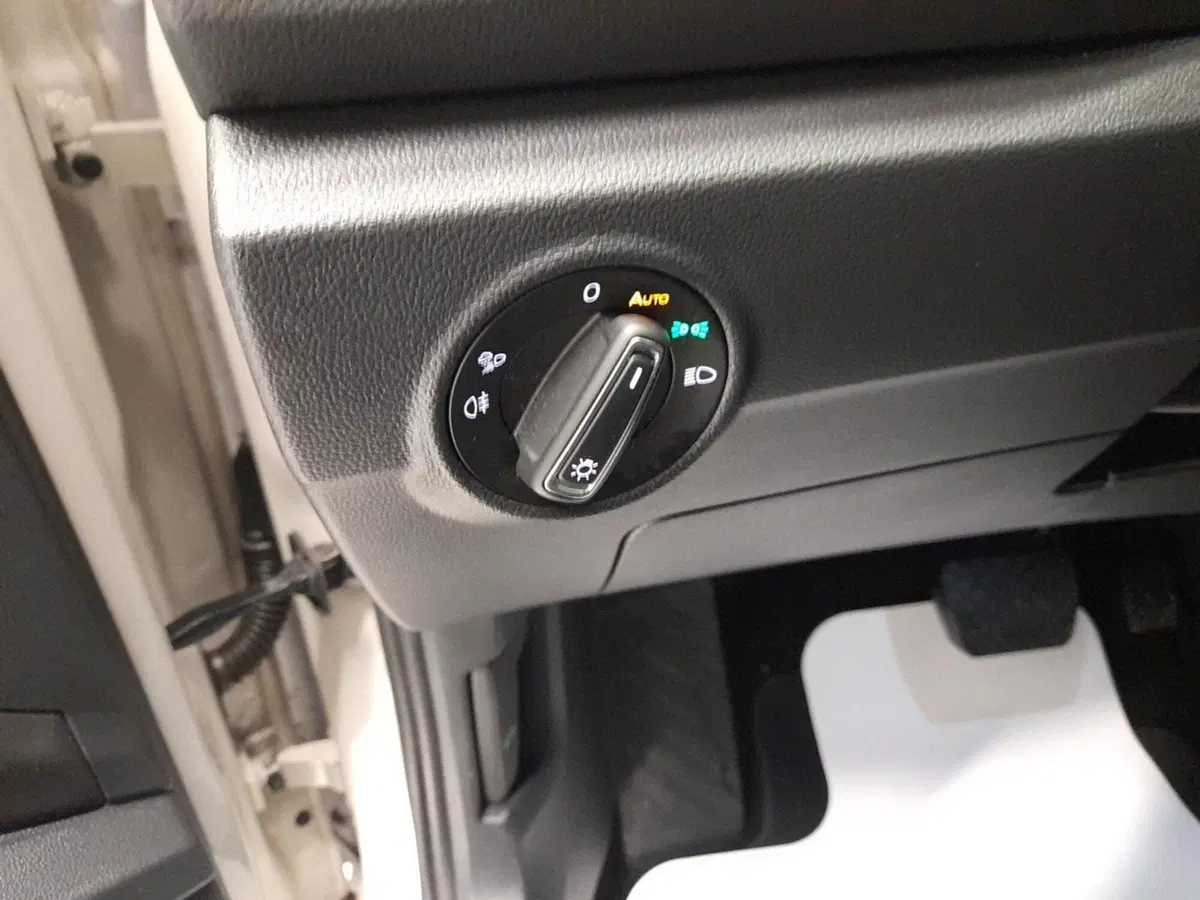 Volkswagen T-Roc usata a Bologna (10)