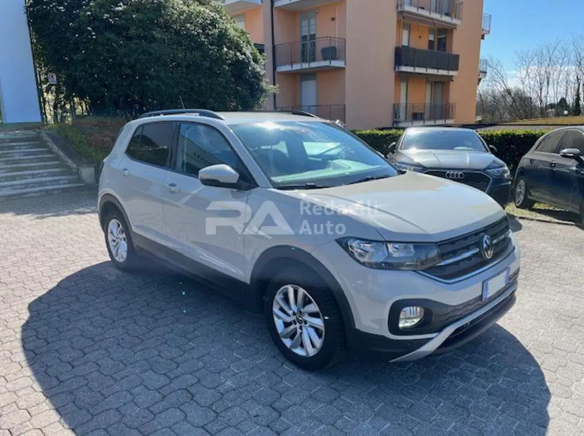 Volkswagen T-Cross usata a Lecco (3)