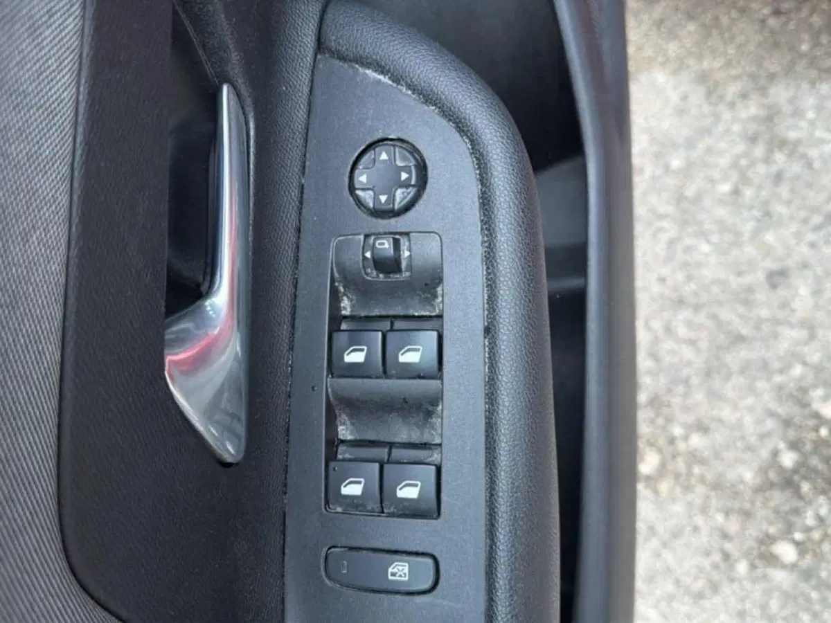 Opel Mokka usata a Foggia (17)