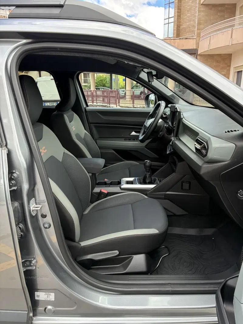 Dacia Duster usata a Frosinone (13)