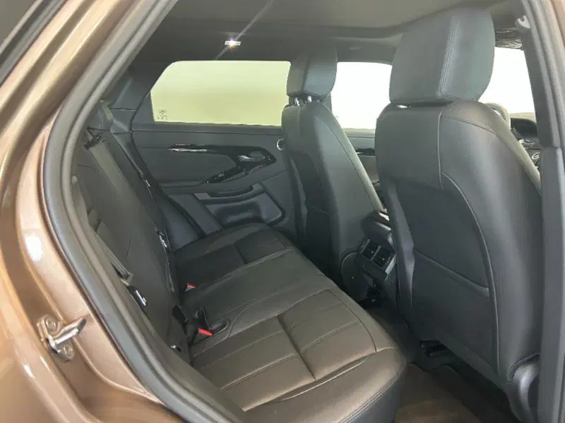 Land Rover Range Rover Evoque usata a Venezia (9)