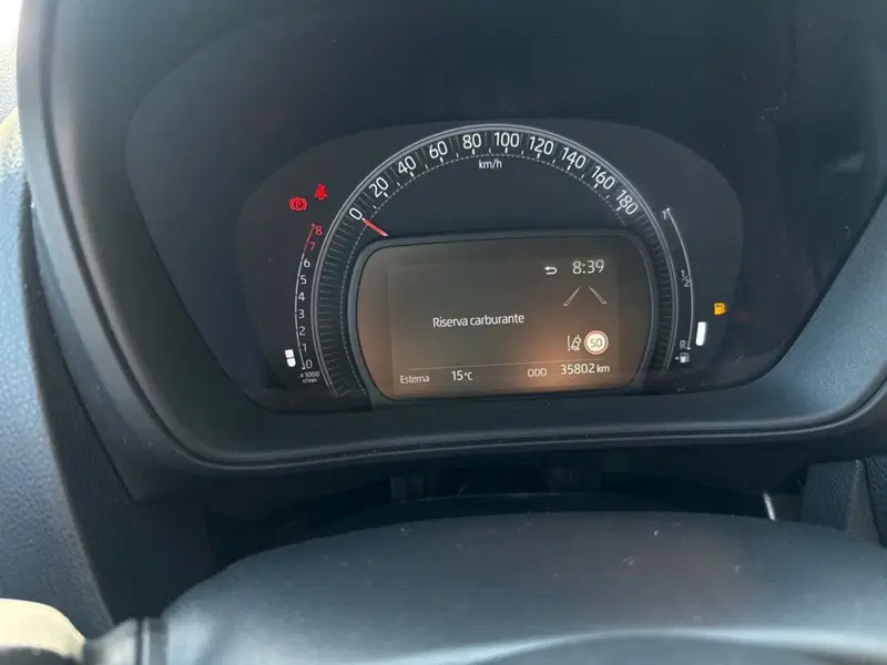 Toyota Aygo X usata a Reggio Calabria (9)