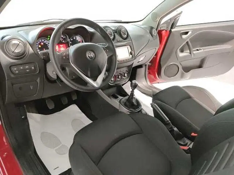 Alfa Romeo MiTo usata a Teramo (11)