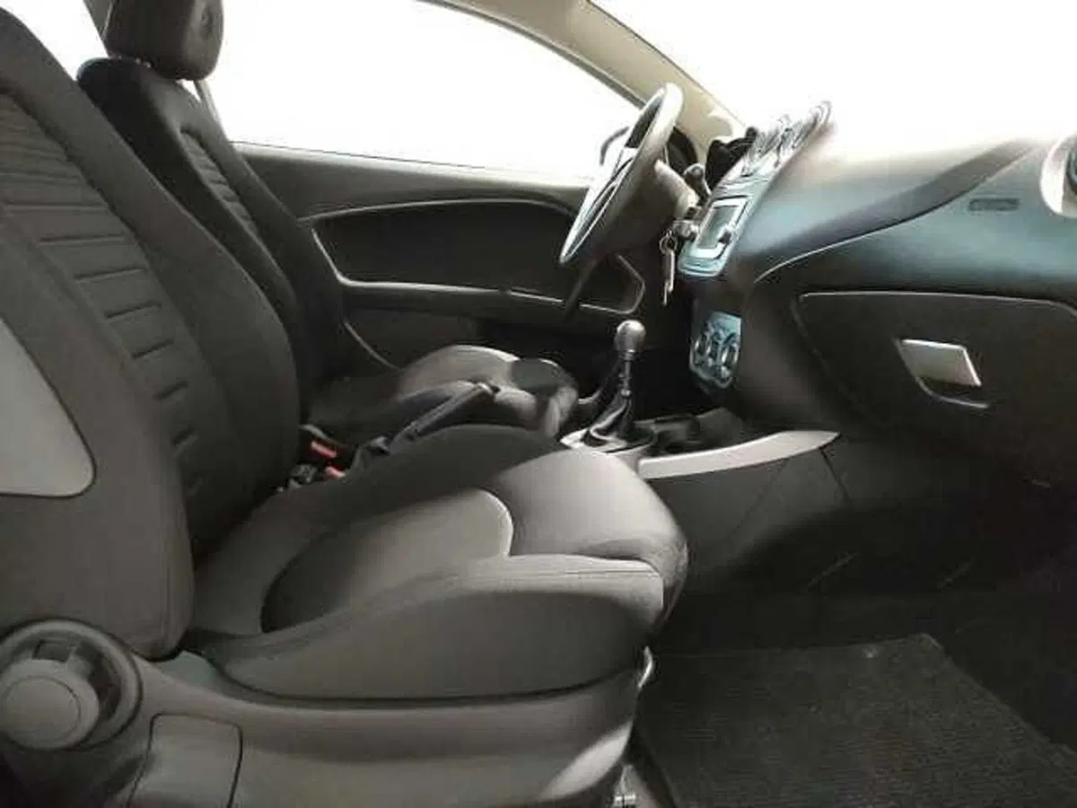 Alfa Romeo MiTo usata a Teramo (15)