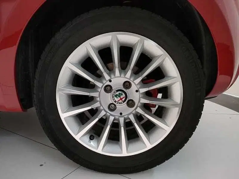 Alfa Romeo MiTo usata a Teramo (7)