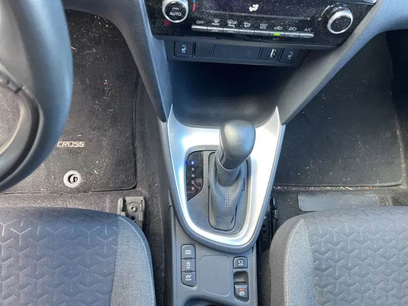 Toyota Yaris Cross usata a La Spezia (14)