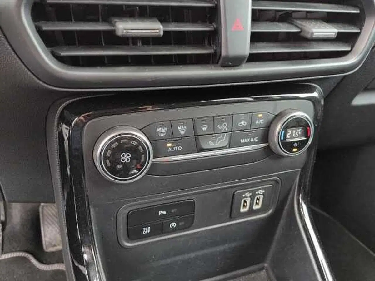 Ford EcoSport usata a Treviso (19)