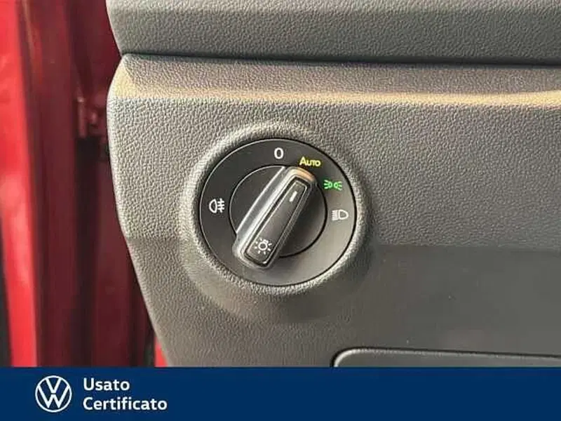 Volkswagen T-Roc usata a Vicenza (13)