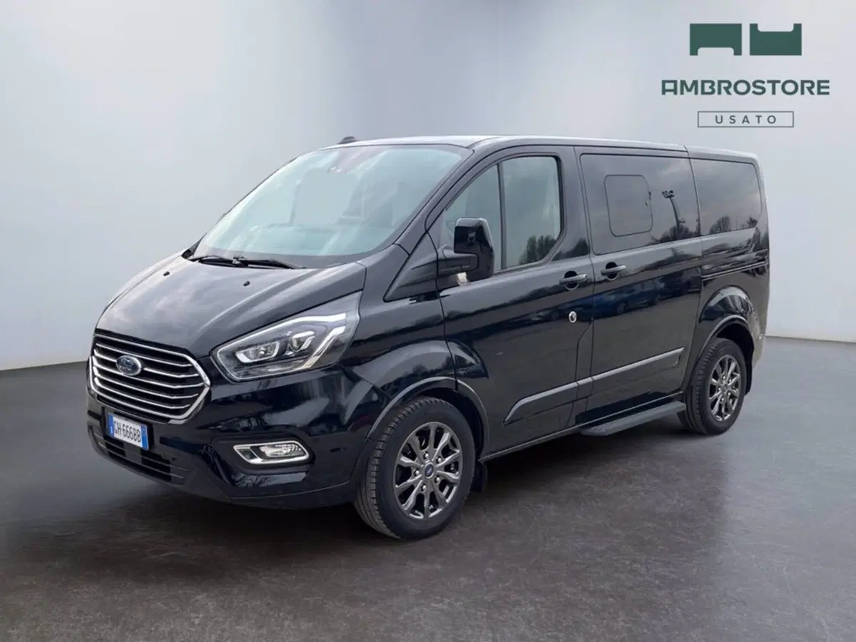 Ford Tourneo Custom usata a Milano