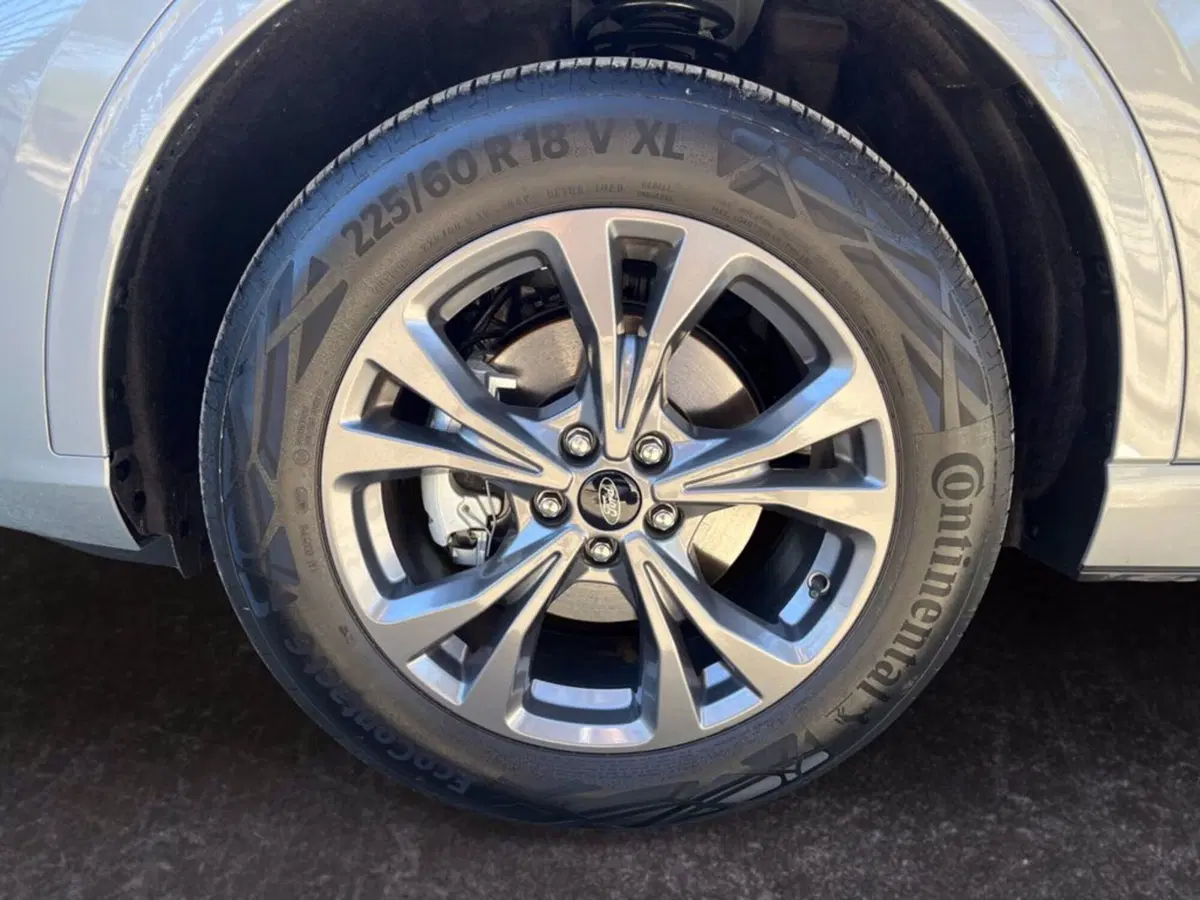 Ford Kuga usata a Milano (9)