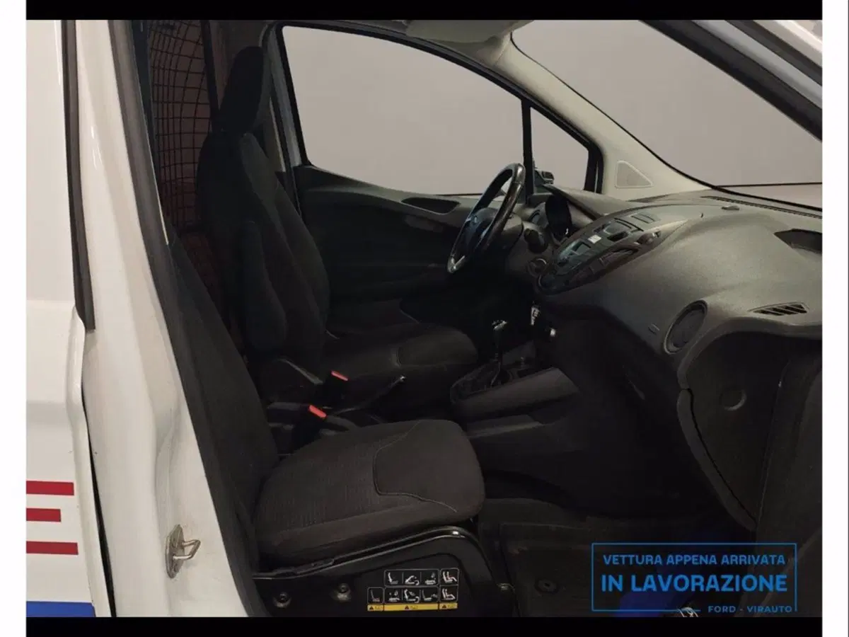 Ford Transit Courier usata a Catania (15)