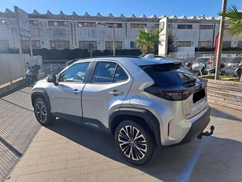 Toyota Yaris Cross usata a Savona (4)