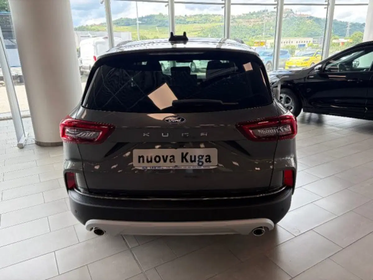 Ford Kuga nuova a Cuneo (5)