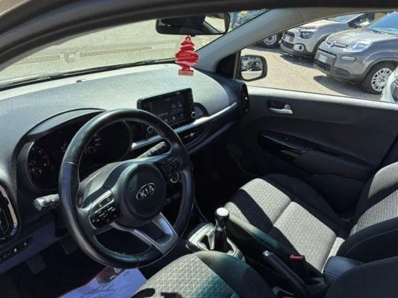 Kia Picanto usata a Milano (9)