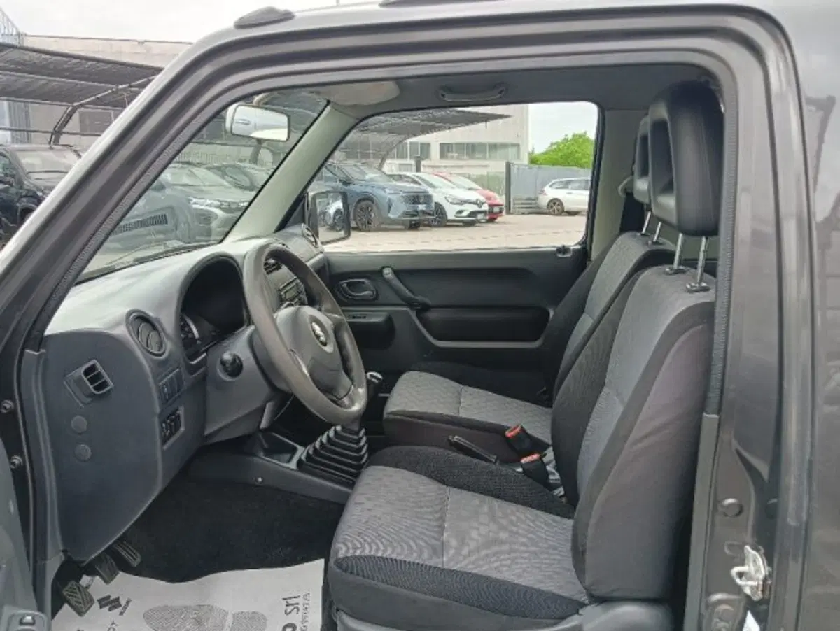 Suzuki Jimny usata a Brescia (11)