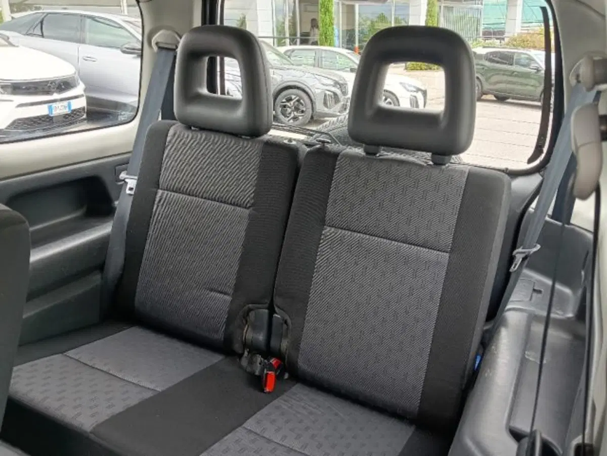 Suzuki Jimny usata a Brescia (12)