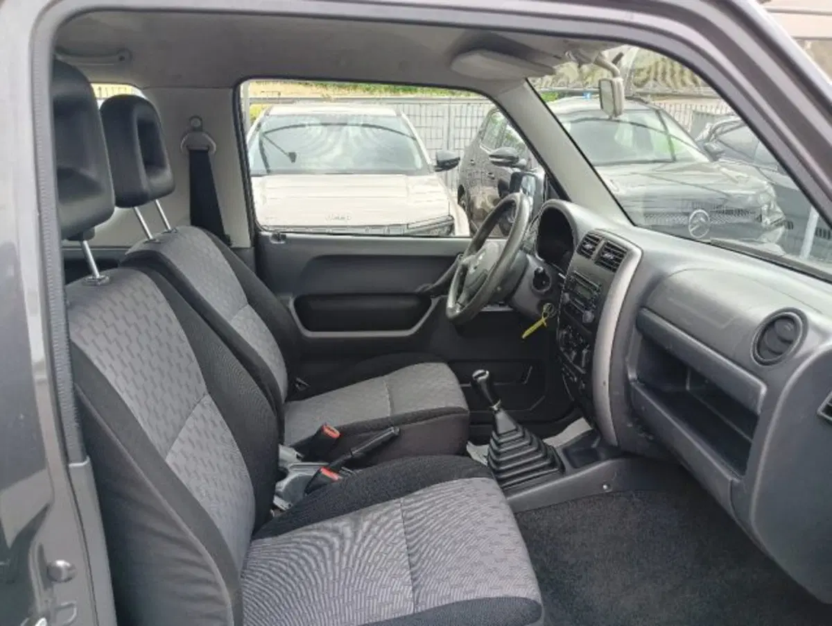 Suzuki Jimny usata a Brescia (15)