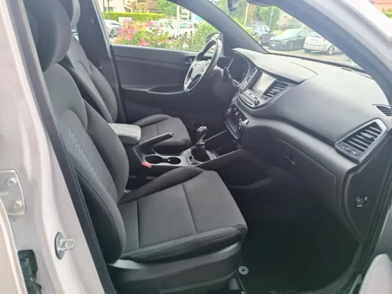 Hyundai Tucson usata a Pisa (13)