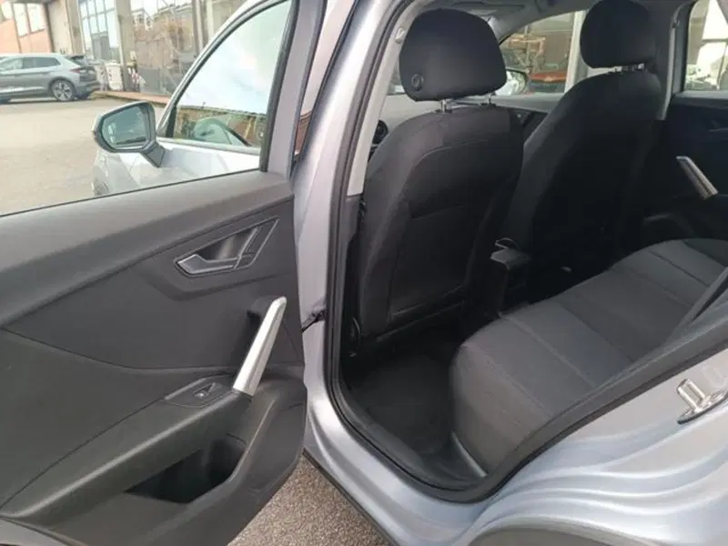 Audi Q2 usata a Pisa (8)