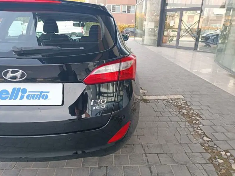 Hyundai i30 Station Wagon usata a Pisa (11)