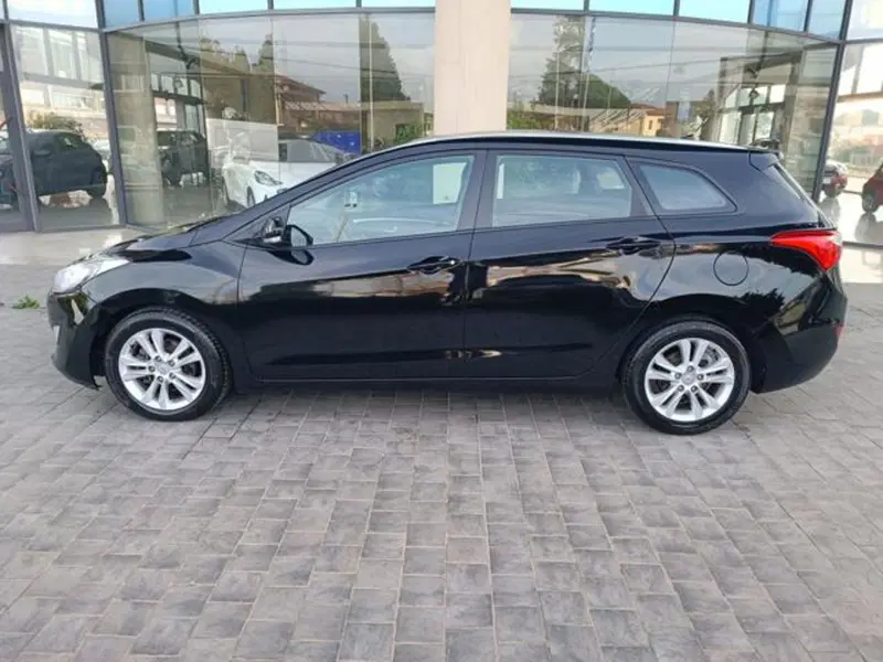 Hyundai i30 Station Wagon usata a Pisa (6)