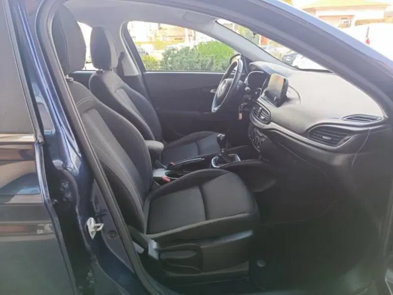 Fiat Tipo Station Wagon usata a Pisa (13)