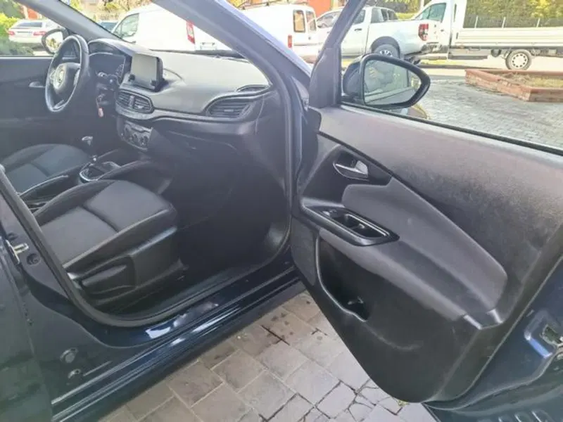 Fiat Tipo Station Wagon usata a Pisa (14)