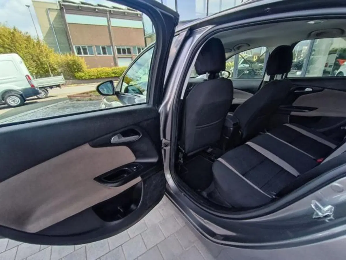 Fiat Tipo usata a Pisa (8)