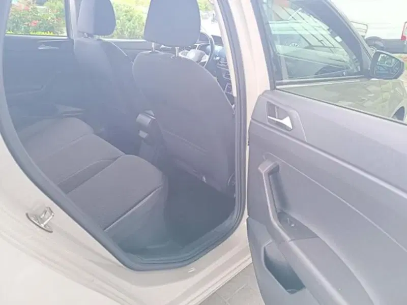 Volkswagen Polo usata a Pisa (13)