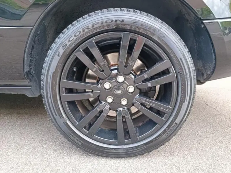 Land Rover Range Rover usata a Pisa (12)