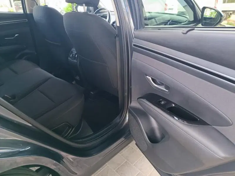 Hyundai Tucson usata a Pisa (12)