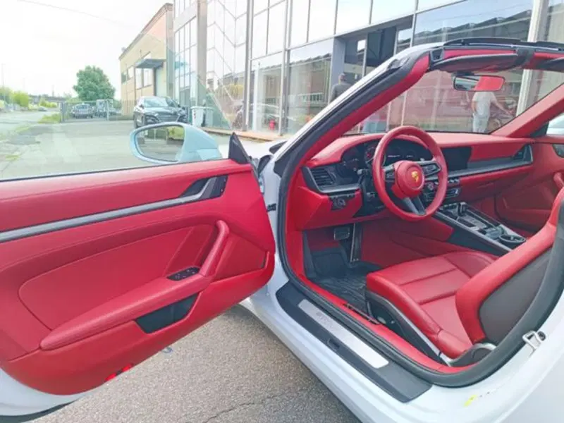 Porsche 911 Cabrio usata a Pisa (7)
