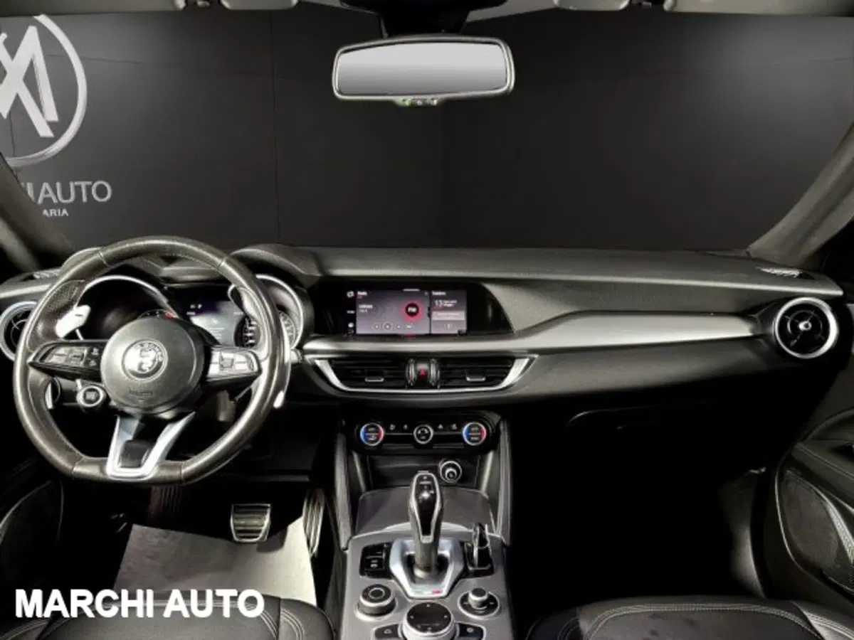 Alfa Romeo Stelvio usata a Perugia (12)