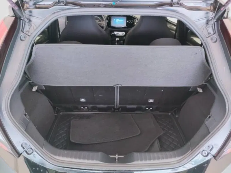 Toyota Aygo X usata a Teramo (12)